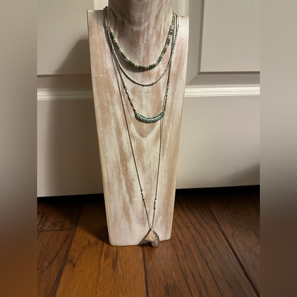 Four in one super chic Stella & Dot Frieze Layering necklace.